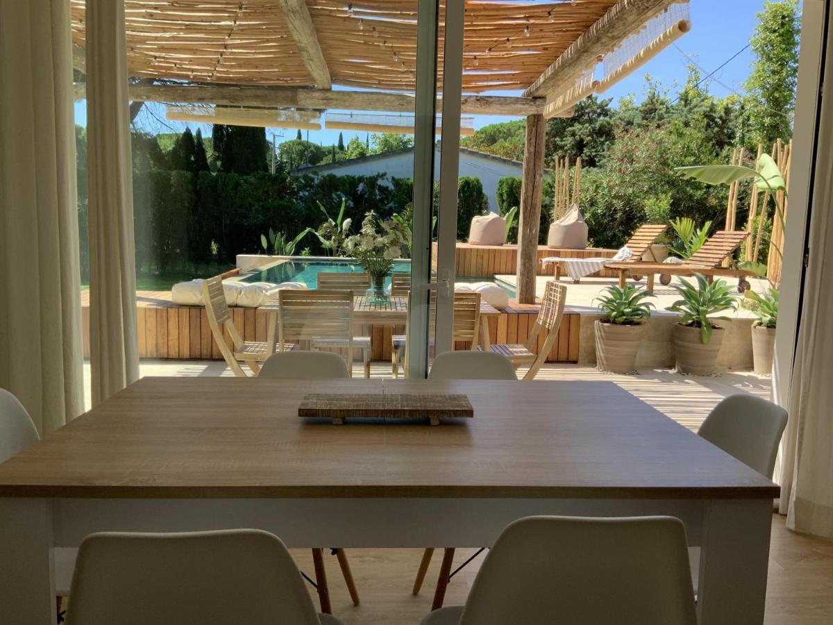 Villa Casa Del Hort, Private Pool & Garden サン・マルティー・ダンプリアス エクステリア 写真