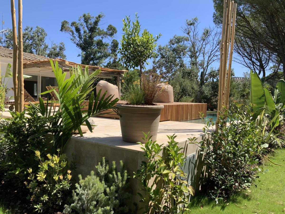 Villa Casa Del Hort, Private Pool & Garden サン・マルティー・ダンプリアス エクステリア 写真